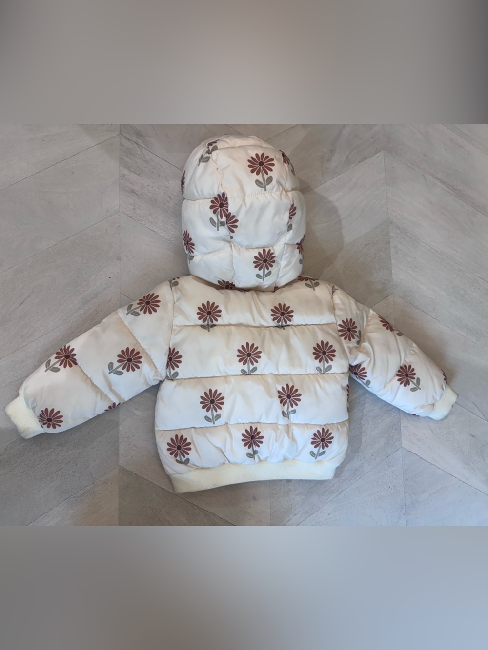 Rylee + Cru Cream Puffer Jacket with Rust Floral Print - Picture 3 of 4